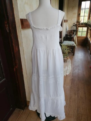 Vestido blanco XL con tirantes