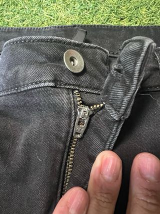 Pantalones vaqueros negros