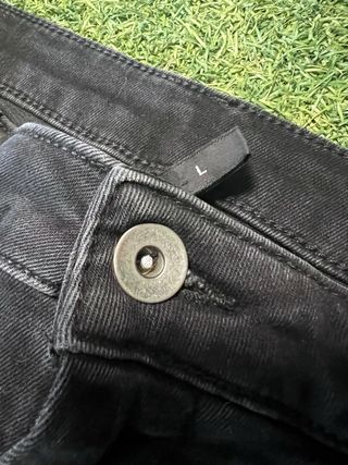 Pantalones vaqueros negros