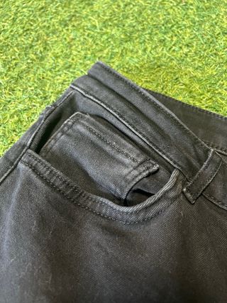 Pantalones vaqueros negros