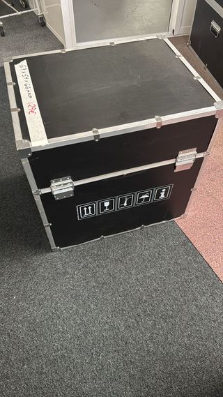 Baúl transporte aluminio 69x54x66cm