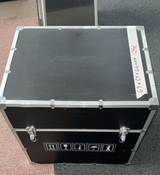 Baúl transporte aluminio 69x54x66cm