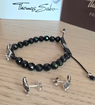 Conjunto Pulsera y Pendientes marca THOMAS SABO