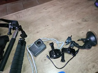 GoPro Hero 5 Black + Accesorios