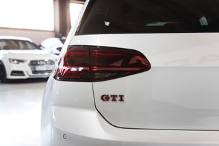 Volkswagen Golf GTI Performance 245cv FULL EQUIP