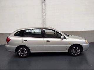 KIA Rio  solo 108000km