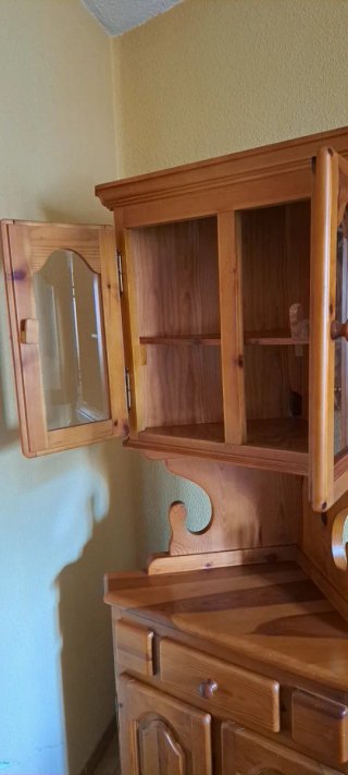 Pino macizo,Esquinera Salón Madera.