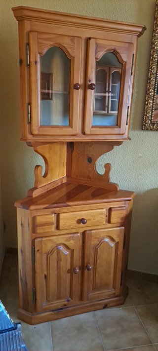 Pino macizo,Esquinera Salón Madera.