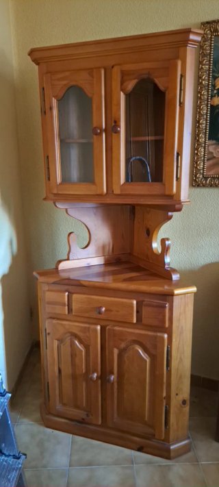 Pino macizo,Esquinera Salón Madera.