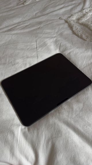 iPad Pro 11” M5 + apple pencil pro