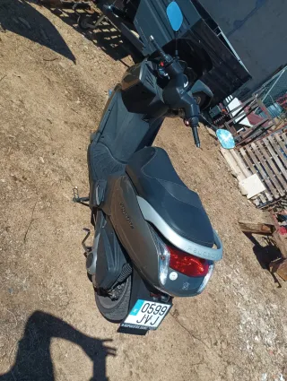 Peugeot Citystar 125 gris 2017