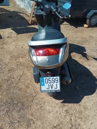 Peugeot Citystar 125 gris 2017