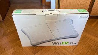Wii Fit Plus + Balance Board Completo