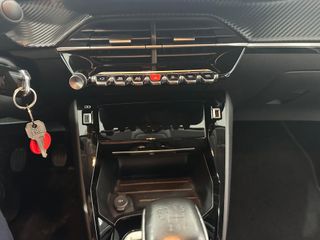 Peugeot 208 Allure Puretech 100