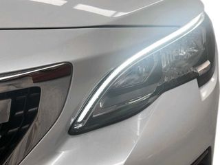 Peugeot 3008 BlueHDI 130 S&S Allure 96 kW (130 CV)