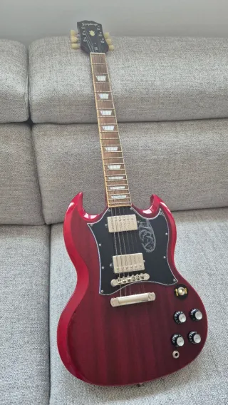 Guitarra Epiphone SG Cherry