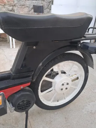 Vespino ALX leer anuncio