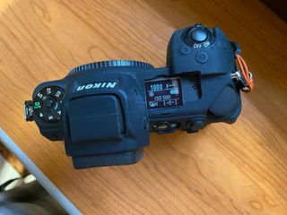 Nikon z7, funda silicona,protector,19.000 disparos