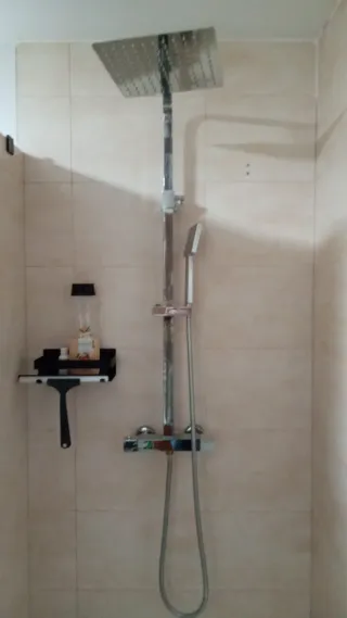Ofrezco servicio y reformas a particulares...