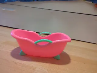 Bañera de juguete rosa y verde