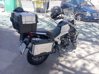 Macbor 125 Negra/Plata Manual Naked