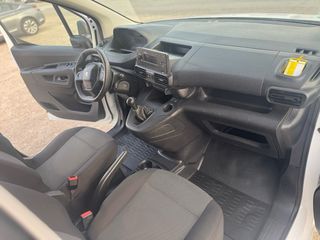 Peugeot Partner 2021