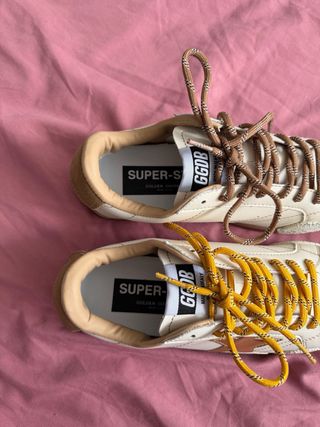 Golden Goose Talla 37 Beige y Dorado