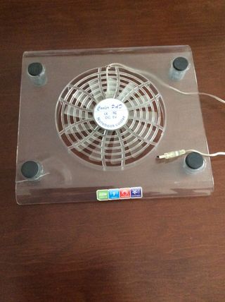 Base Ventilador Portátil Cooler PAD