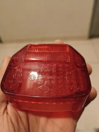 Tulipa foco trasero rojo ossa puch bultaco