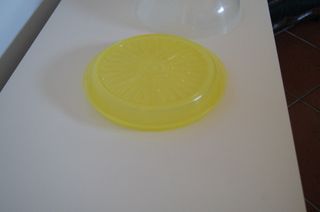 Base para Bolo Transparente e Amarela