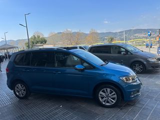 Volkswagen Touran 2021
