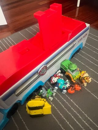 Camión Patrulla Canina