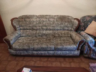 Sofá de 3 plazas con tapicería floral