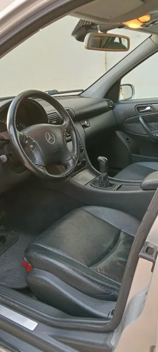 Mercedes-Benz Clase C 2000