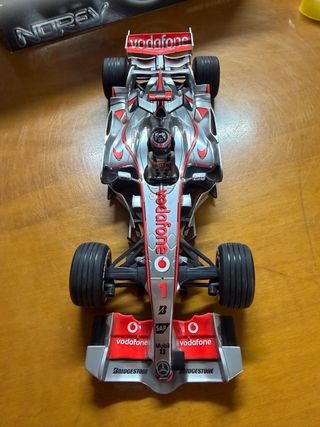 McLaren MP4/22 Fernando Alonso 1:18 Minichamps