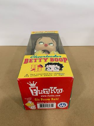 Betty Boop Wacky Wobbler Cheerleader