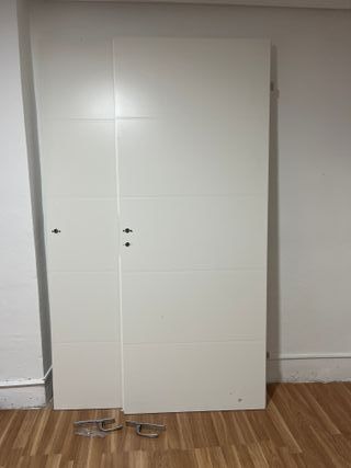 2 Puertas Blancas 82x2.3cm