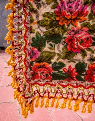 Colcha antigua vintage floral