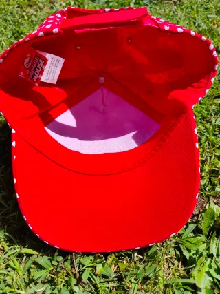 Gorra Niña Minnie Disney Roja Lunares Blancos.