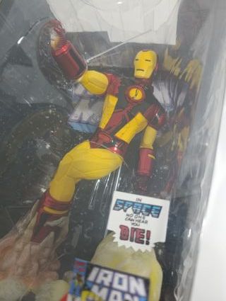 Figura Iron Man Marvel Comic Book Edición Limitada