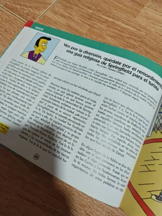 Los Simpson Guia De Springfield (Spanish Edition)