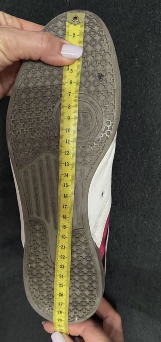 Zapatillas de cuero para hombre