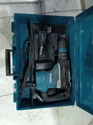 Martillo Makita HR4013C SDS-MAX 1100W profesional
