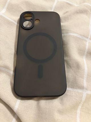 Funda iPhone 14/15 Negra Magnética