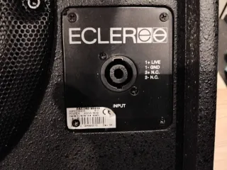 Subwoofer ECLER SB210