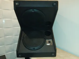 Subwoofer ECLER SB210