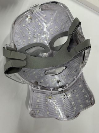 Mascarilla Facial LED Blanca y Roja