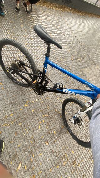 Bicicleta Giant Doble Suspensión Azul