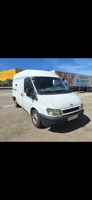 Ford E-Transit 2004