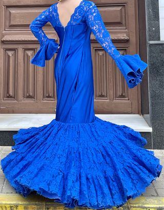 Traje de Flamenca EXCLUSIVO Encaje Y Raso T40 42